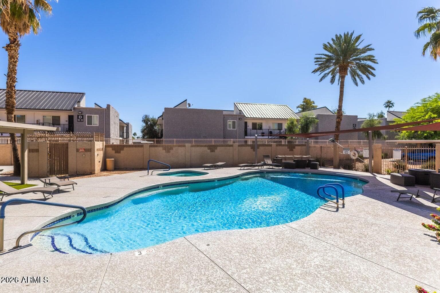 920 E DEVONSHIRE Avenue 2012, Phoenix, AZ 85014 — photo 17 of 18
