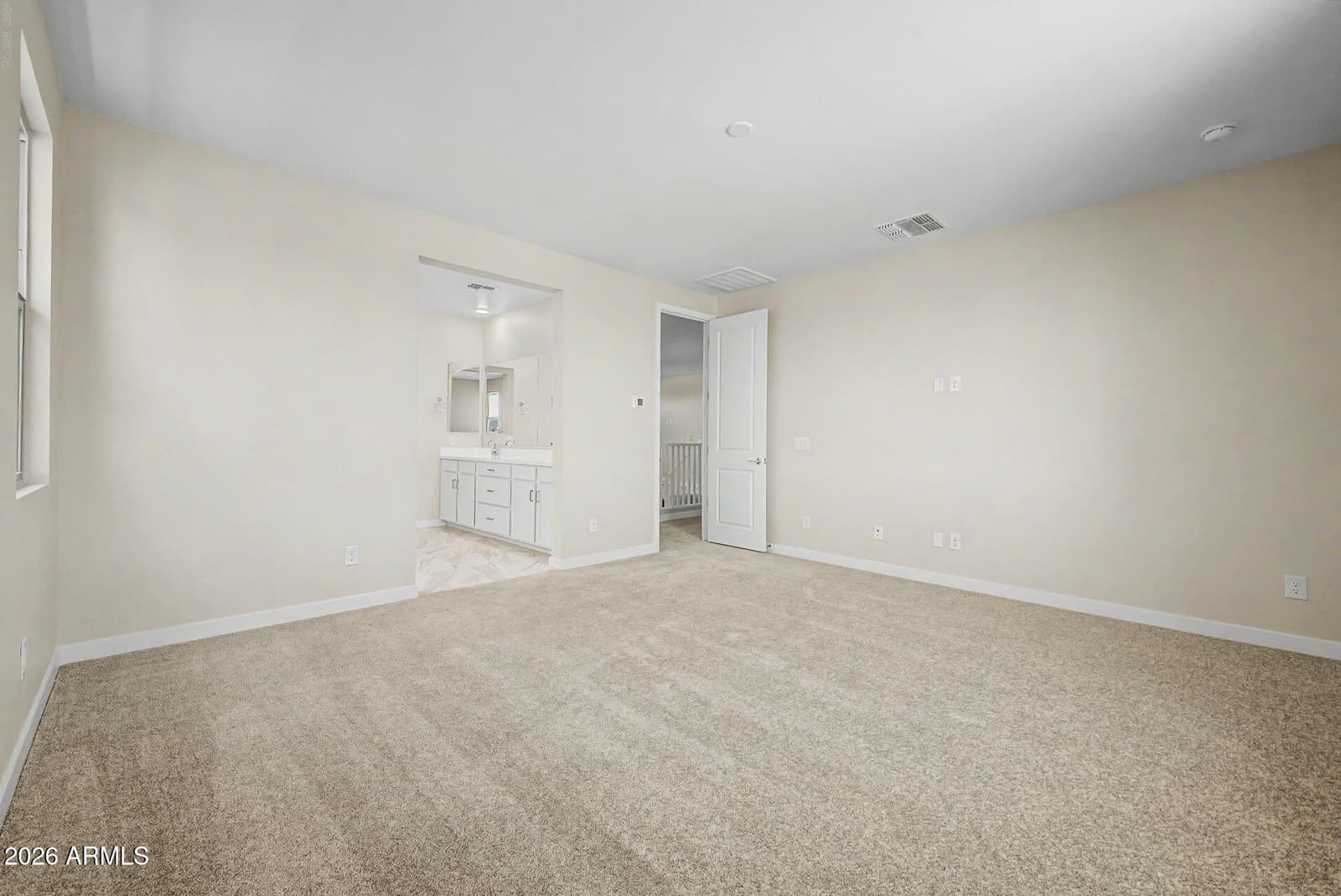 7064 E HAYRIDE Lane, San Tan Valley, AZ 85143 — photo 8 of 19