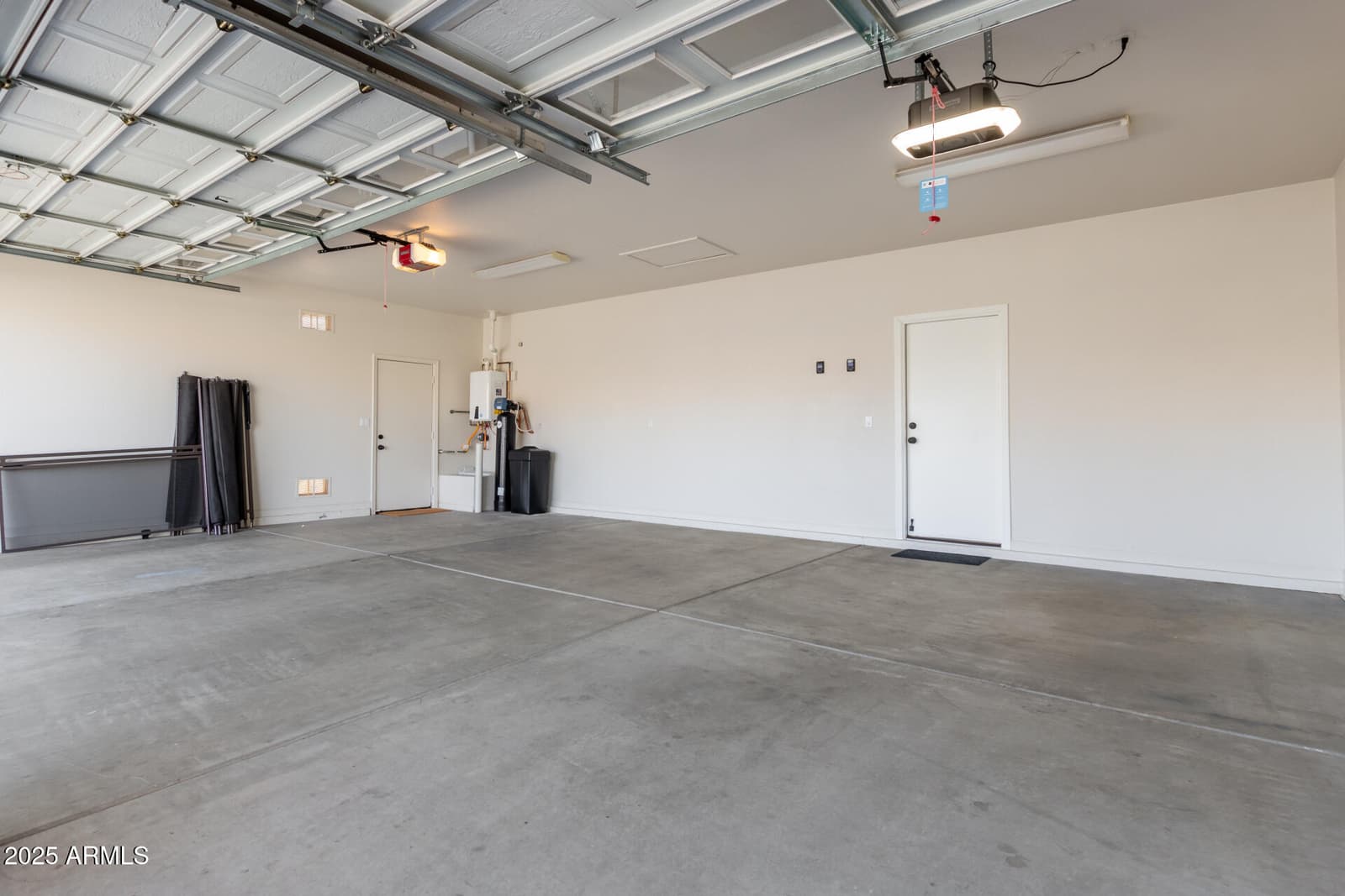 2740 S HONEYSUCKLE Lane, Gilbert, AZ 85295 — photo 40 of 45