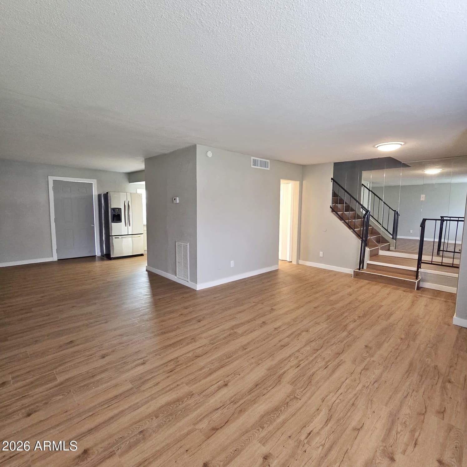 5725 N 44TH Lane, Glendale, AZ 85301 — photo 5 of 20