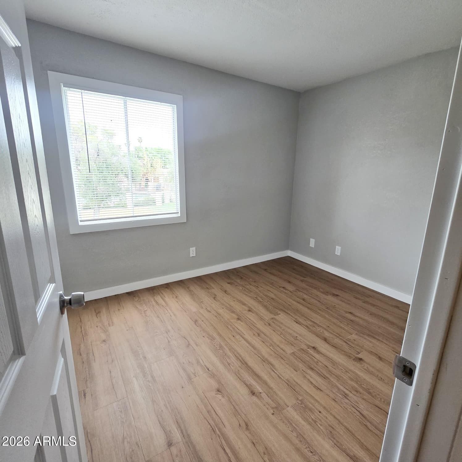 5725 N 44TH Lane, Glendale, AZ 85301 — photo 15 of 20
