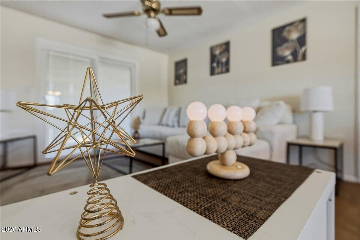 5407 W MONTE VISTA Road, Phoenix, AZ 85035 — photo 4 of 51