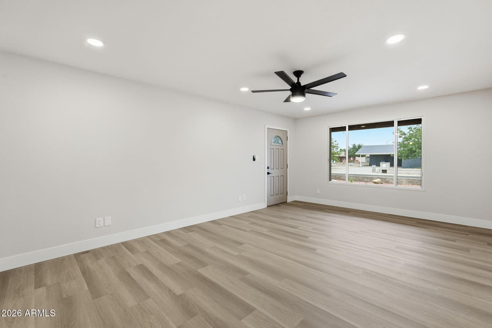 11002 N 45TH Avenue, Glendale, AZ 85304 — photo 7 of 41