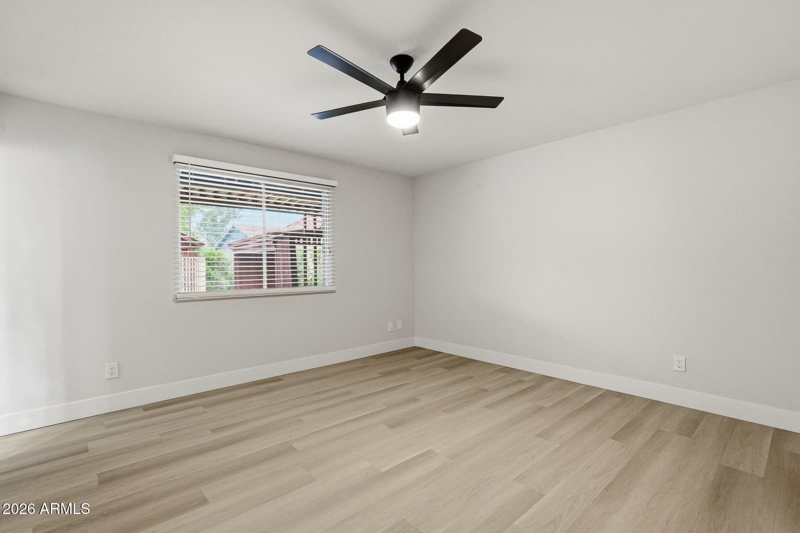 11002 N 45TH Avenue, Glendale, AZ 85304 — photo 20 of 41