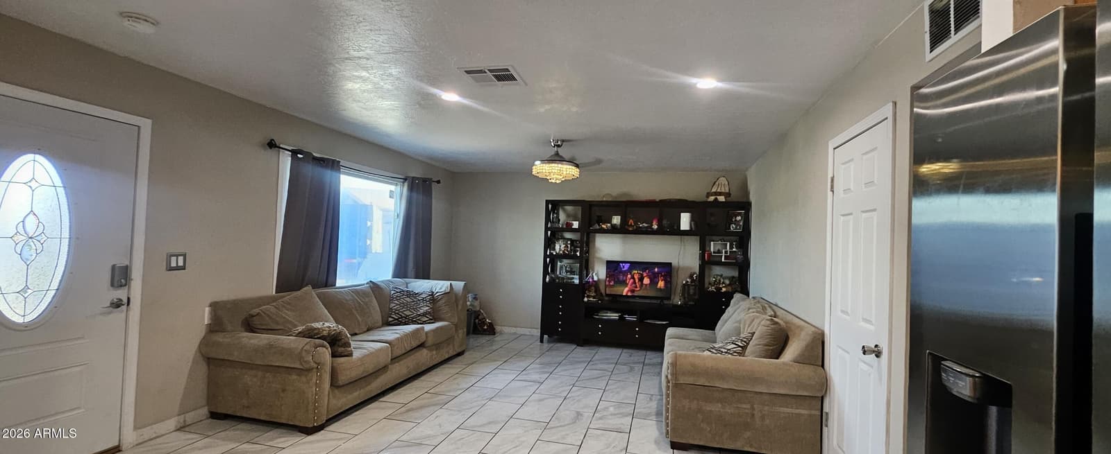 5454 W ROANOKE Avenue, Phoenix, AZ 85035 — photo 3 of 9