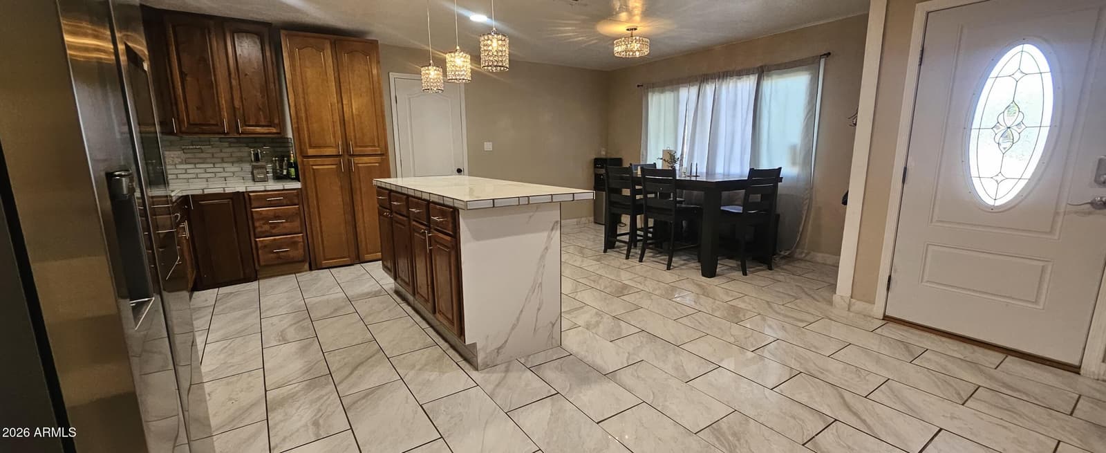 5454 W ROANOKE Avenue, Phoenix, AZ 85035 — photo 5 of 9