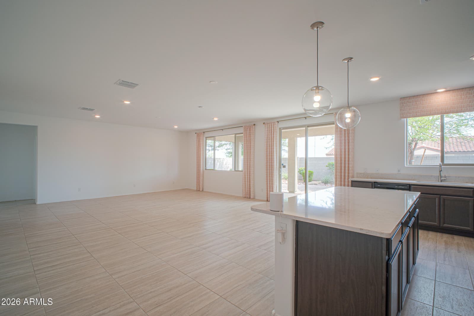 1477 E Fleet Place, Casa Grande, AZ 85122 — photo 10 of 32