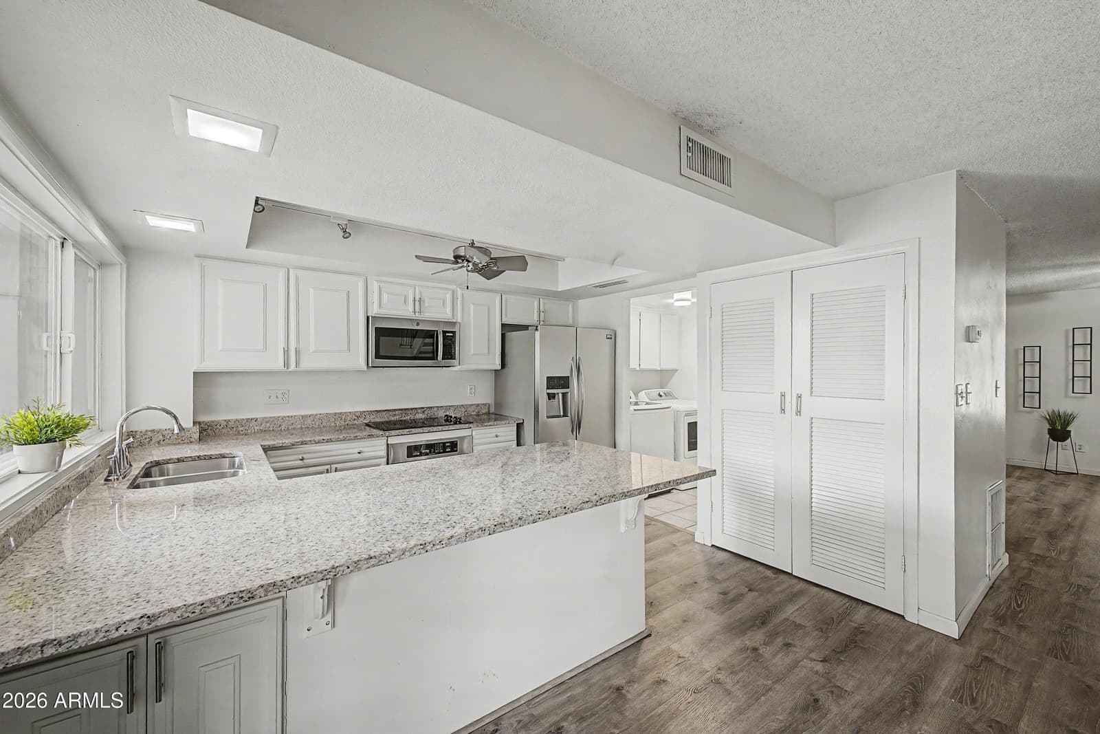 1615 E NEWPORT Drive, Tempe, AZ 85282 — photo 13 of 13
