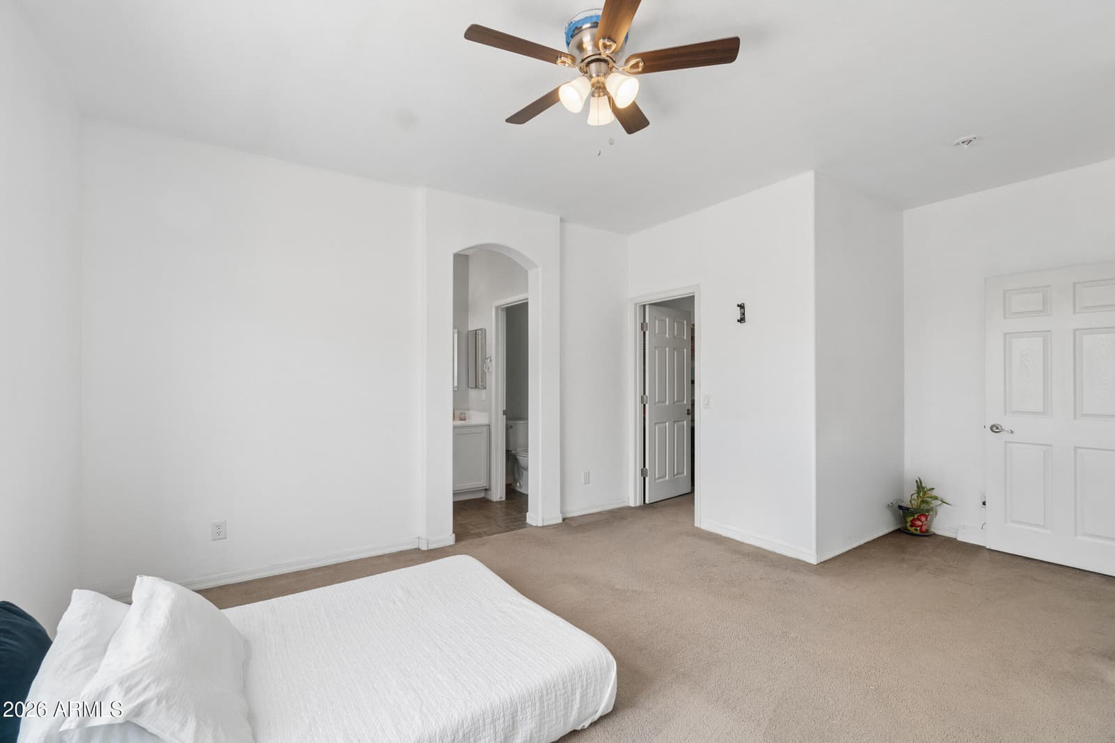 4916 W HARWELL Road, Laveen, AZ 85339 — photo 13 of 32