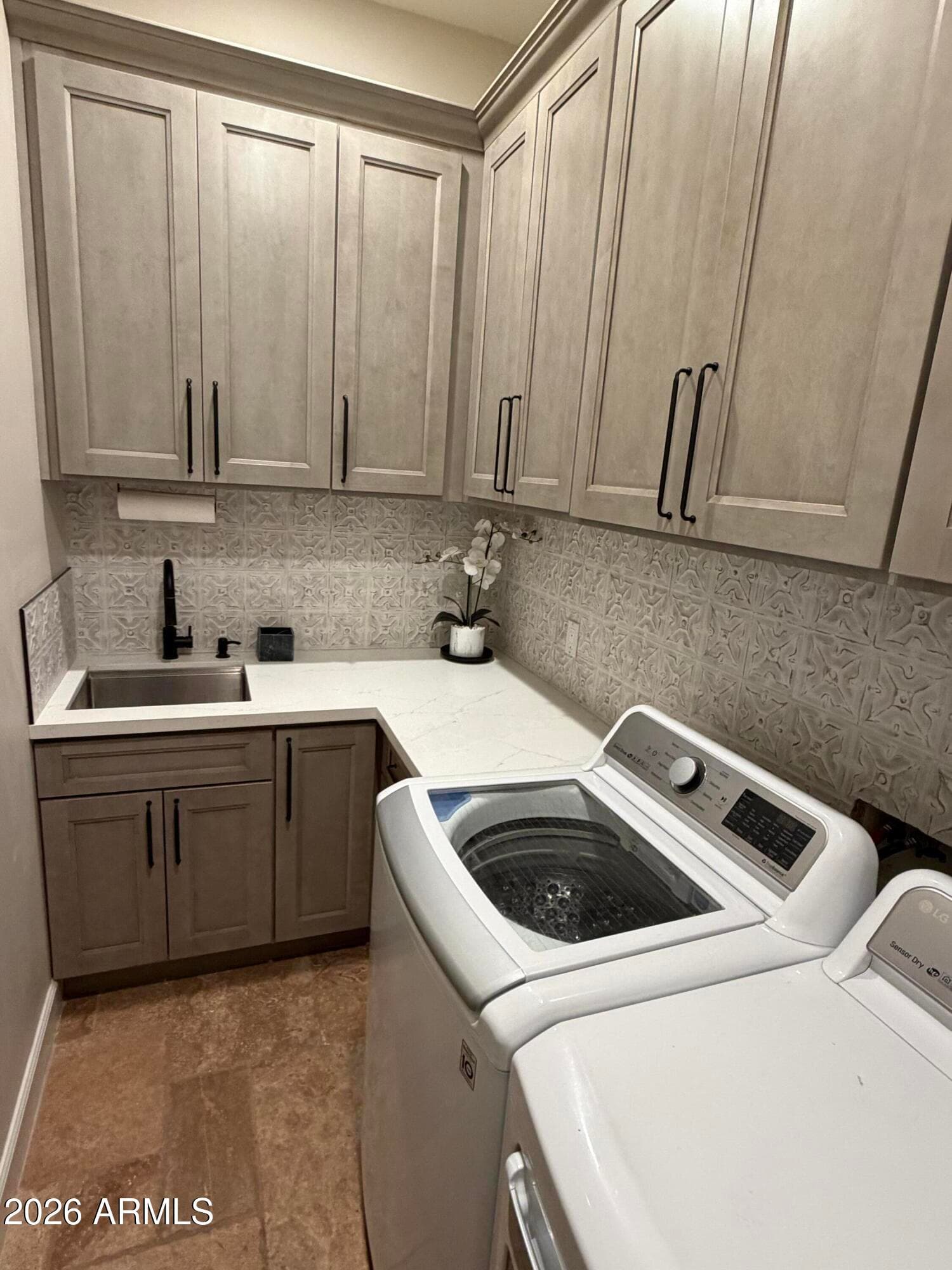 10028 S 27th Avenue, Laveen, AZ 85339 — photo 13 of 16