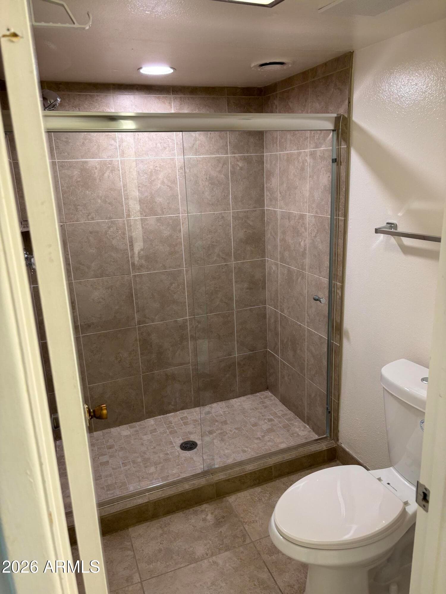 4111 E CAMELBACK Road 17, Phoenix, AZ 85018 — photo 11 of 18