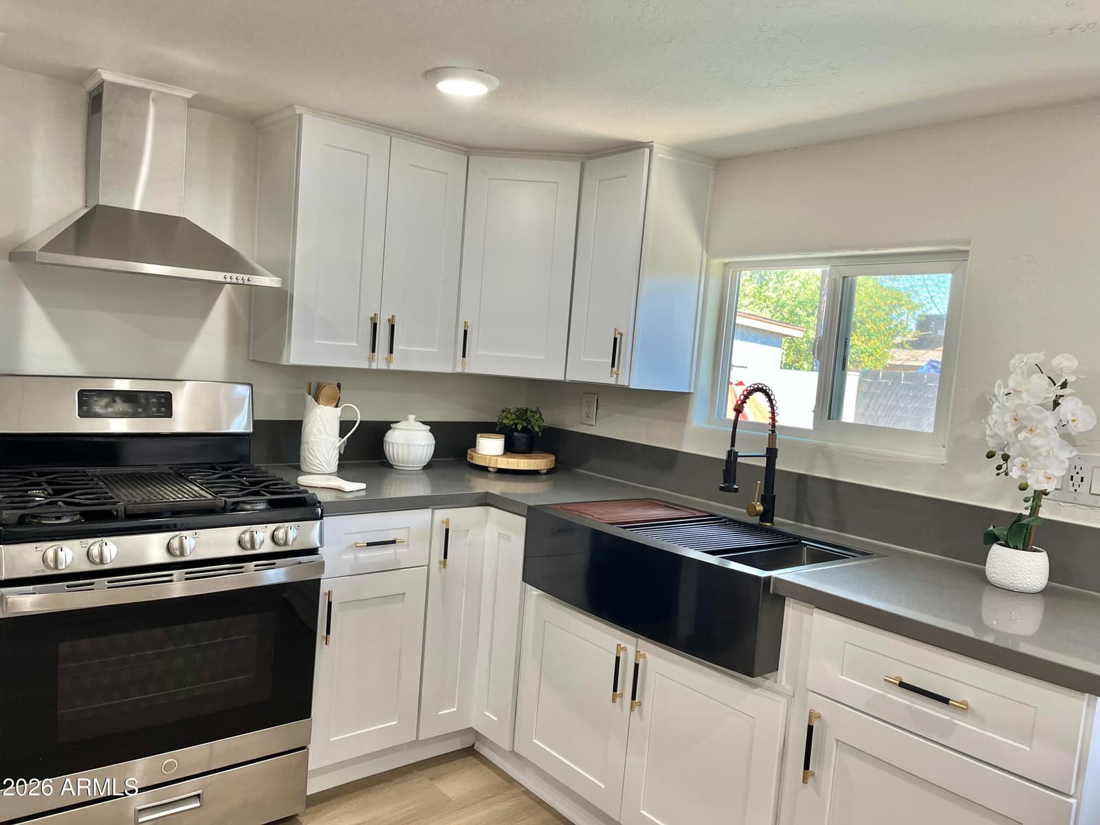 10918 W DURANGO Street, Avondale, AZ 85323 — photo 4 of 35
