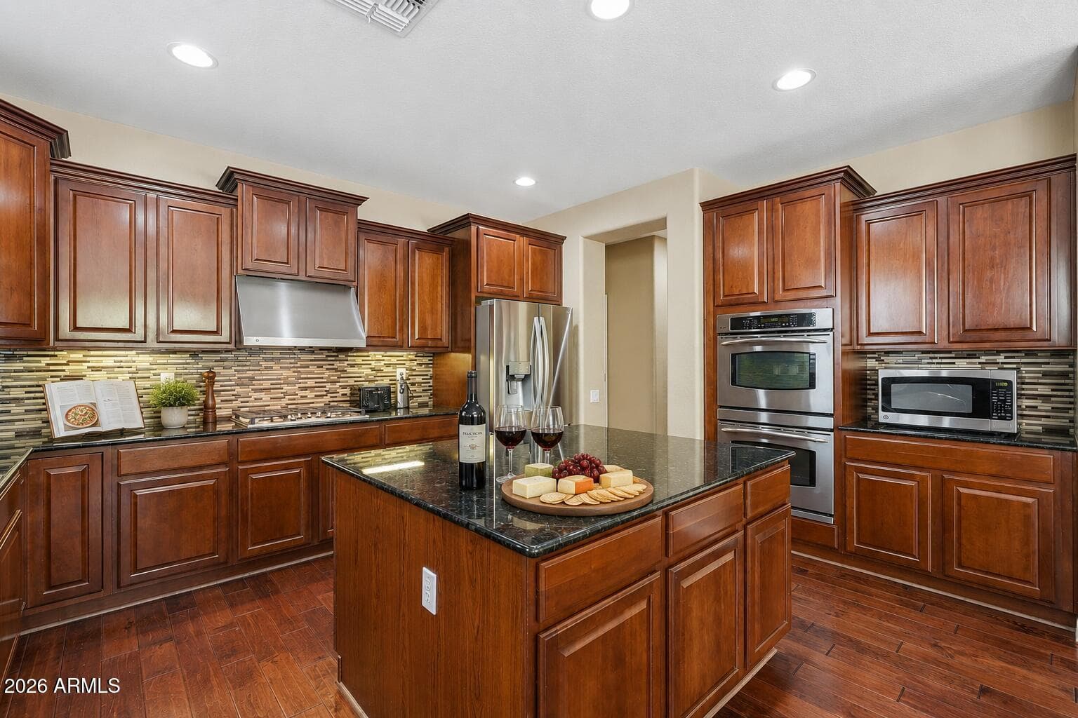 5139 W SWEET IRON Pass, Phoenix, AZ 85083 — photo 8 of 48