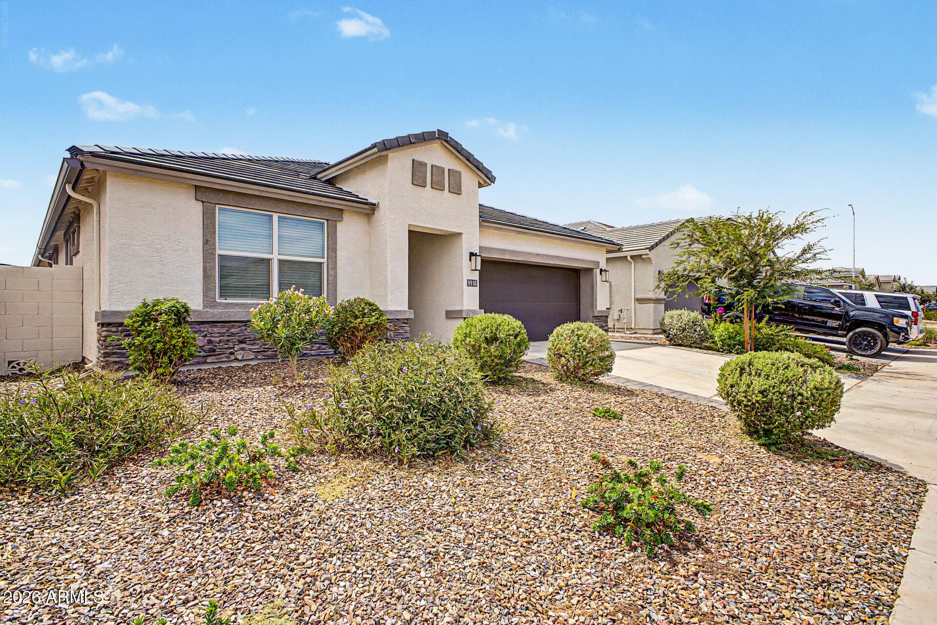 9918 S HOLANDES Drive, Apache Junction, AZ 85120 — photo 3 of 50