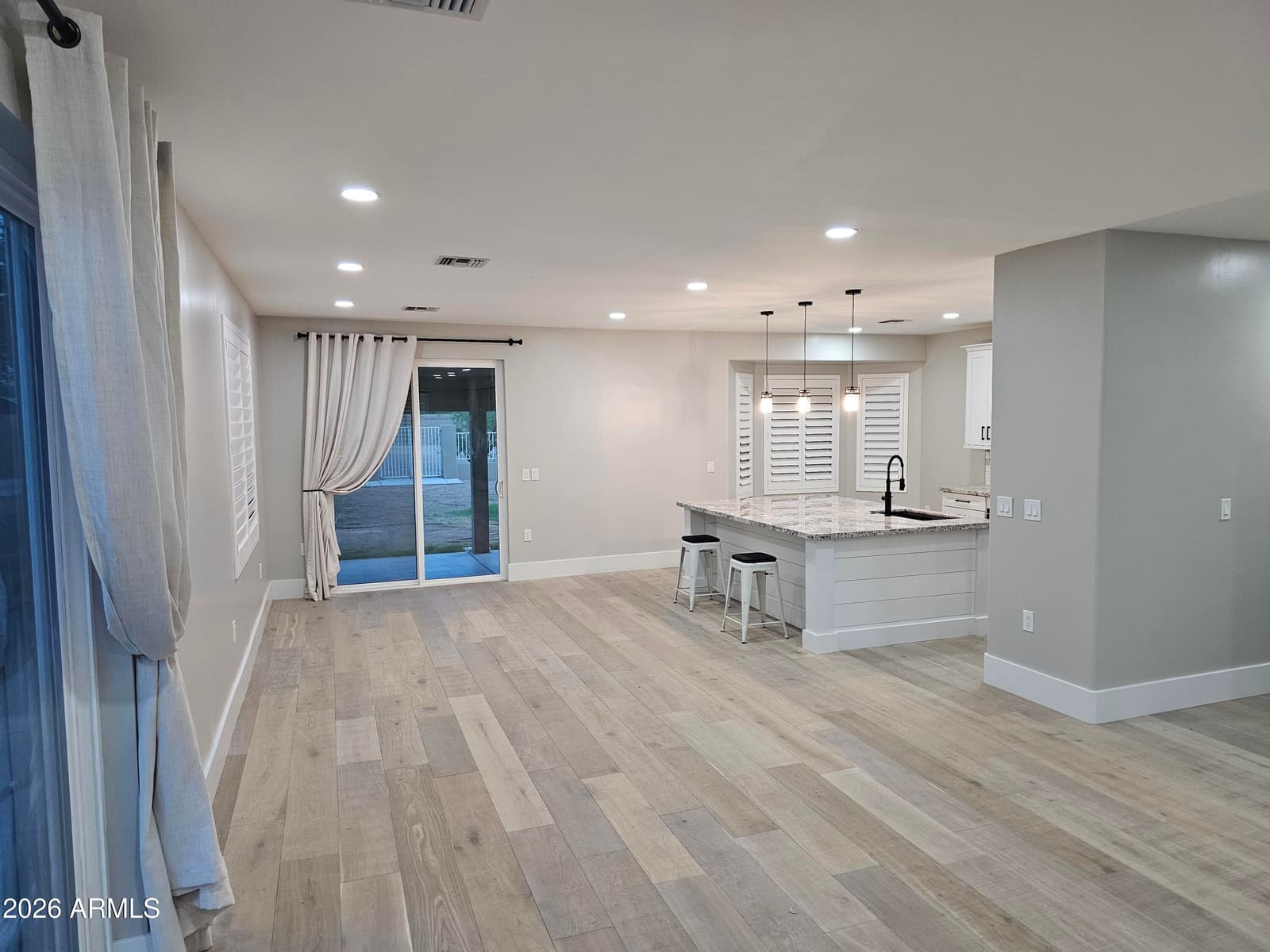 6019 W Greenbriar Drive, Glendale, AZ 85308 — photo 4 of 20