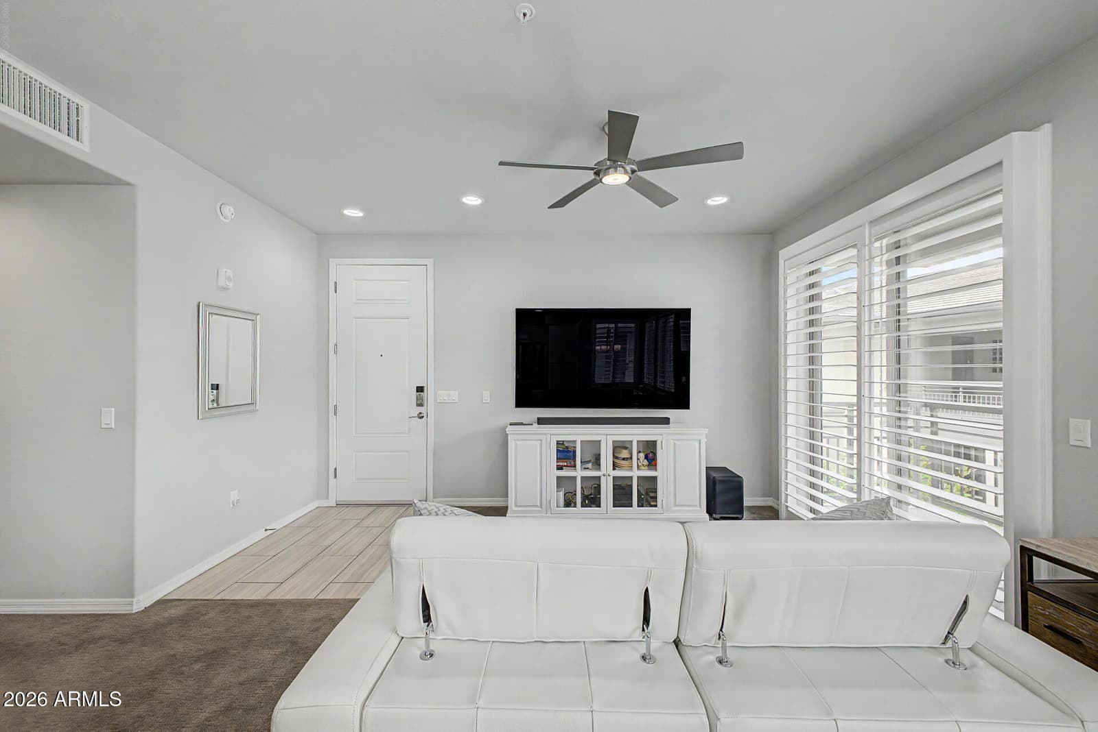17850 N 68TH Street 3072, Phoenix, AZ 85054 — photo 9 of 53