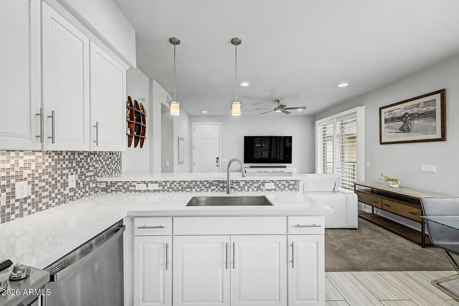 17850 N 68TH Street 3072, Phoenix, AZ 85054 — photo 15 of 53