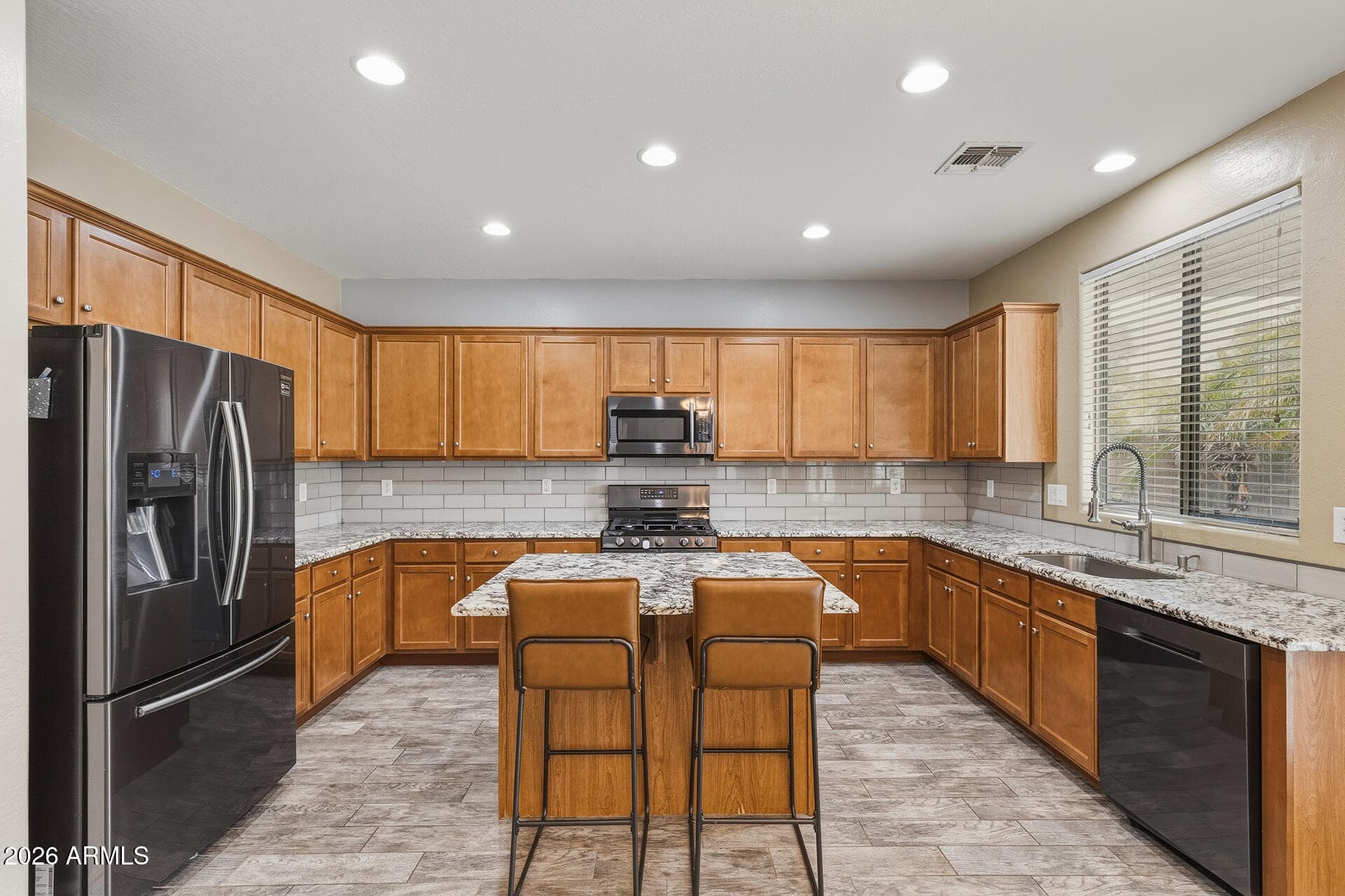 18027 W SUNNYSLOPE Lane, Waddell, AZ 85355 — photo 25 of 60