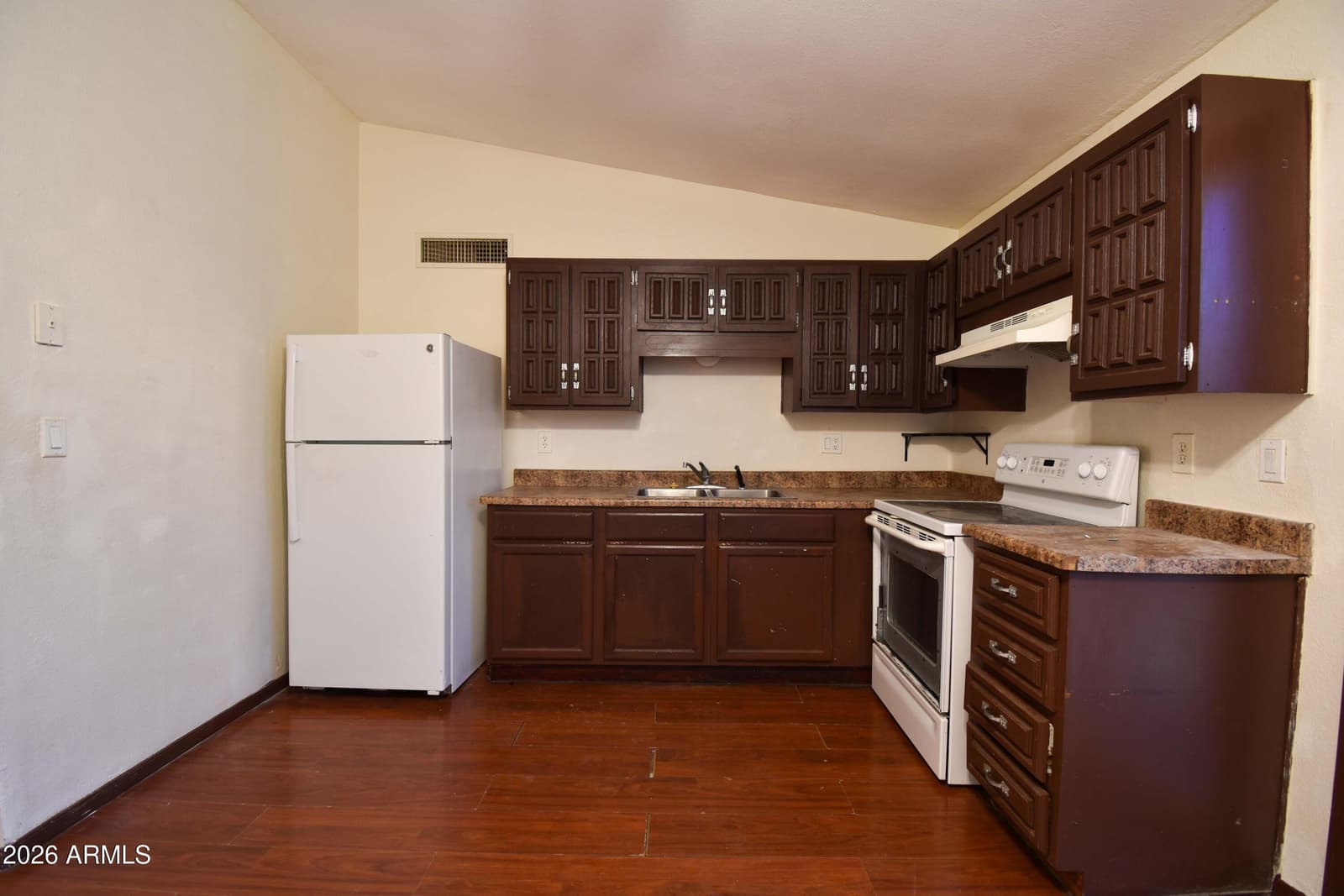 3120 N 67Th Ln Lane 93, Phoenix, AZ 85033 — photo 10 of 25