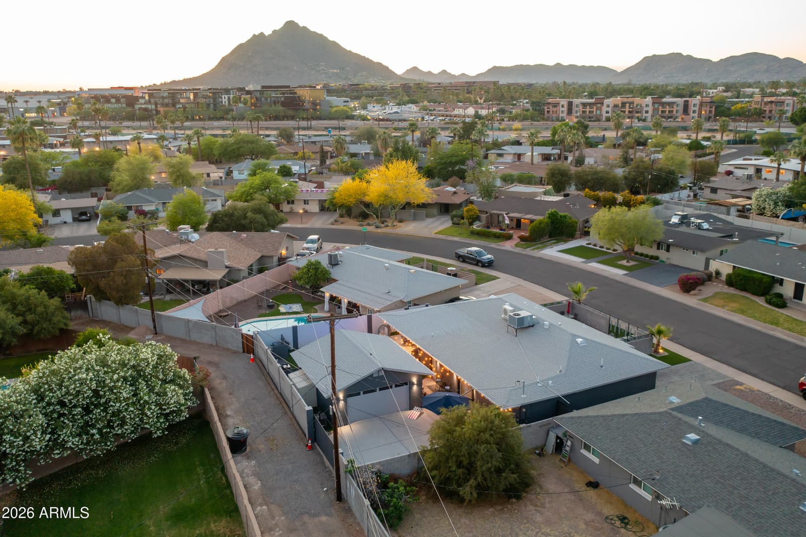 7513 E Hazelwood Street, Scottsdale, AZ 85251 — photo 3 of 77