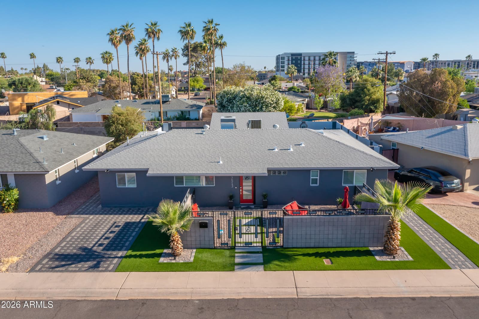 7513 E Hazelwood Street, Scottsdale, AZ 85251 — photo 11 of 77