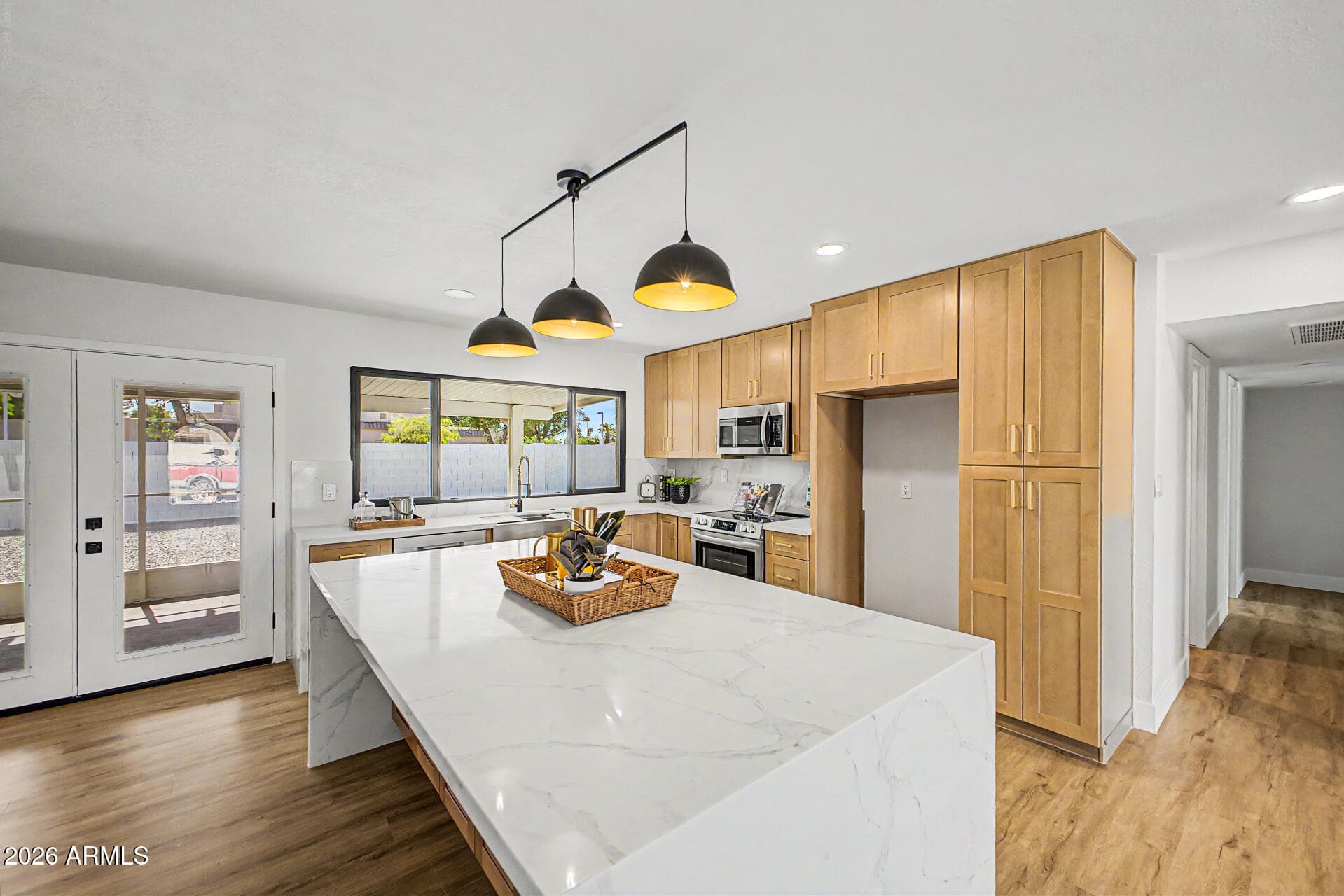 6014 S DORSEY Lane, Tempe, AZ 85283 — photo 1 of 48
