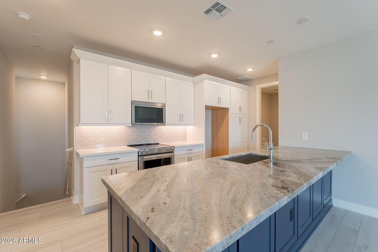 11300 N CASA DEGA Drive 1082, Surprise, AZ 85388 — photo 15 of 62