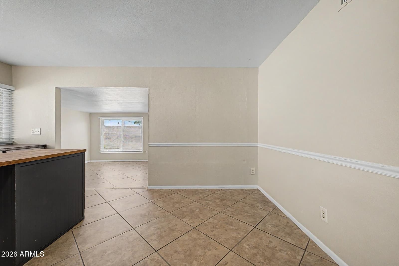 2235 W EL MORO Avenue, Mesa, AZ 85202 — photo 11 of 24