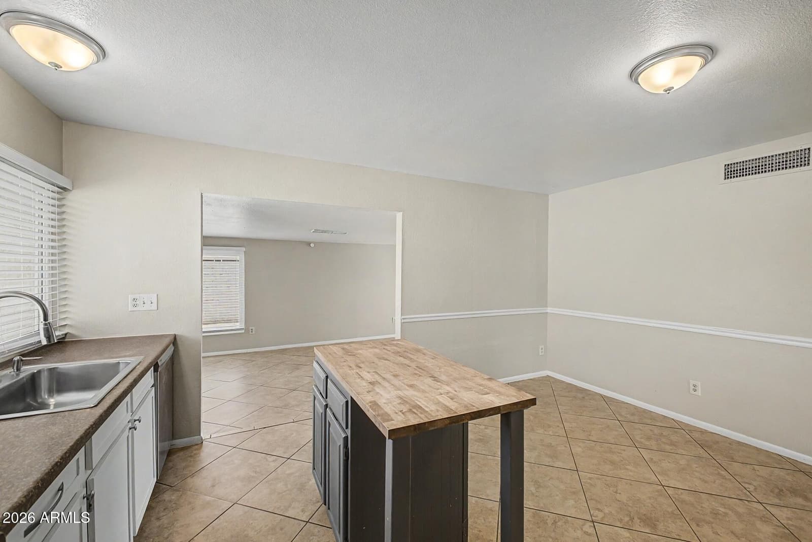 2235 W EL MORO Avenue, Mesa, AZ 85202 — photo 13 of 24