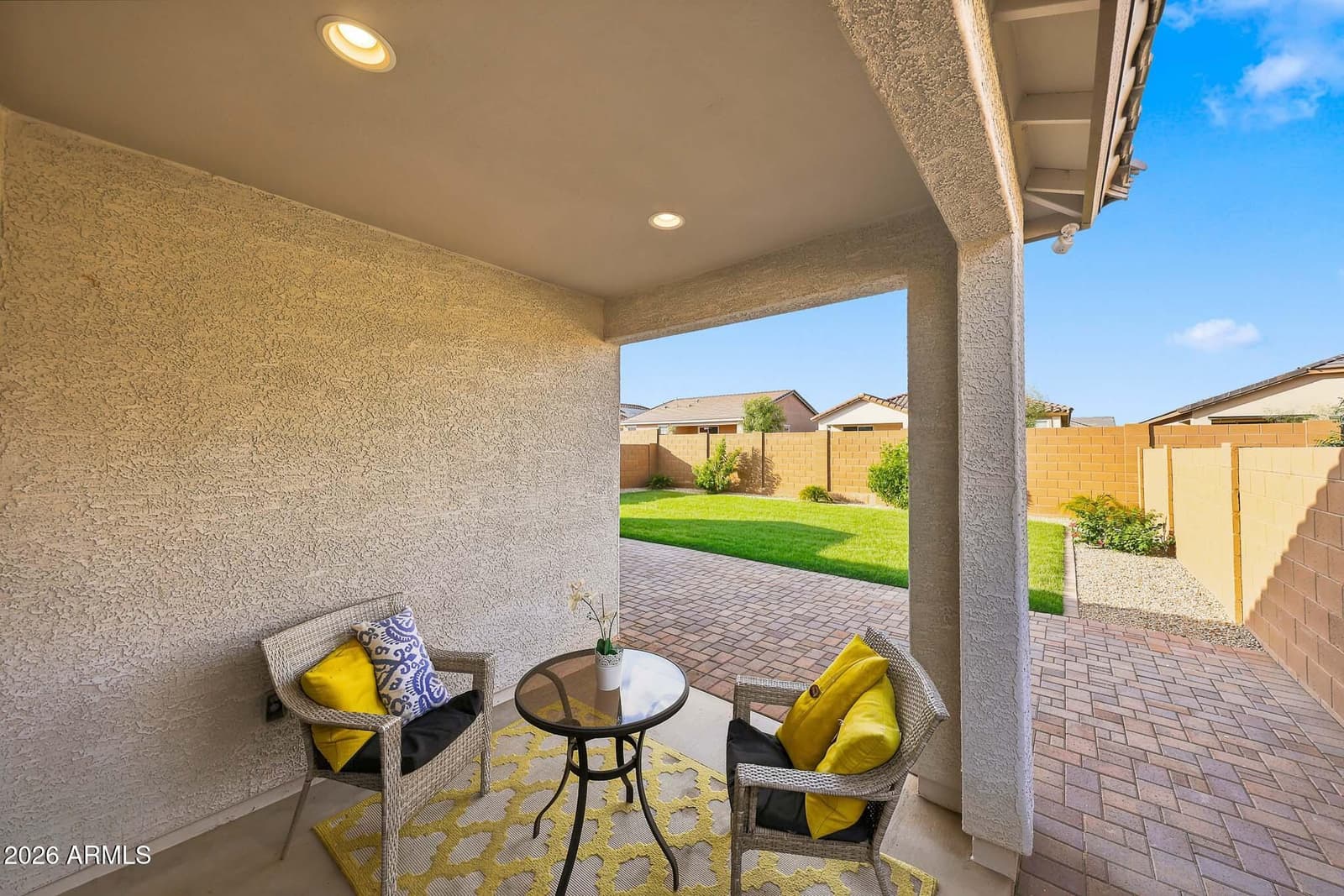 17310 W SMOKETREE Drive, Surprise, AZ 85387 — photo 6 of 47