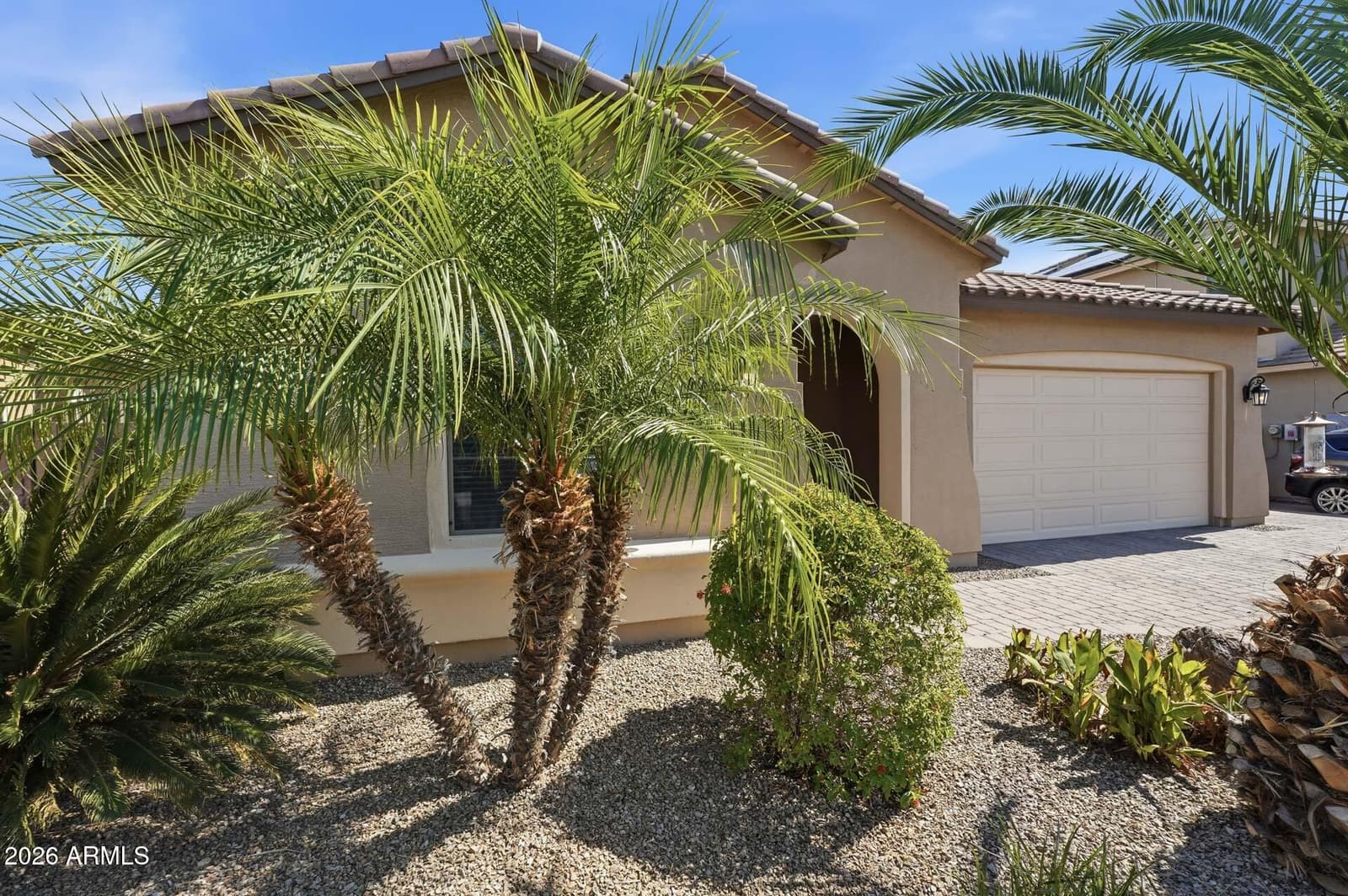 129 W WHITE OAK Avenue, Queen Creek, AZ 85140 — photo 2 of 61
