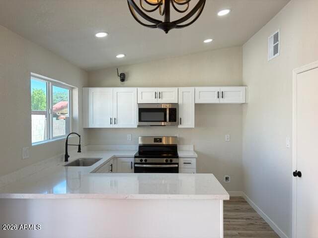 2829 E TRACY Lane 4, Phoenix, AZ 85032 — photo 7 of 21