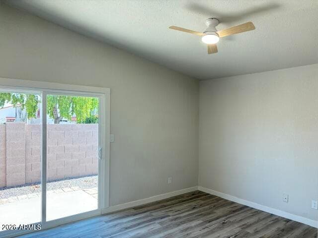 2829 E TRACY Lane 4, Phoenix, AZ 85032 — photo 8 of 21