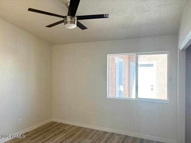 2829 E TRACY Lane 4, Phoenix, AZ 85032 — photo 12 of 21