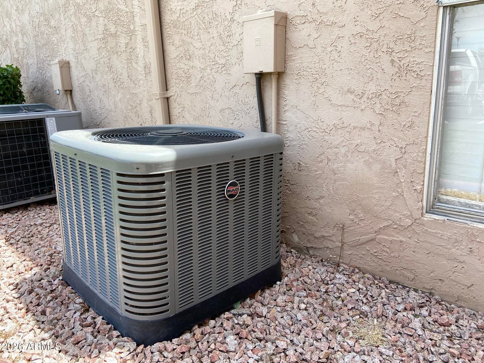 2693 E OAKLEAF Drive, Tempe, AZ 85288 — photo 5 of 37