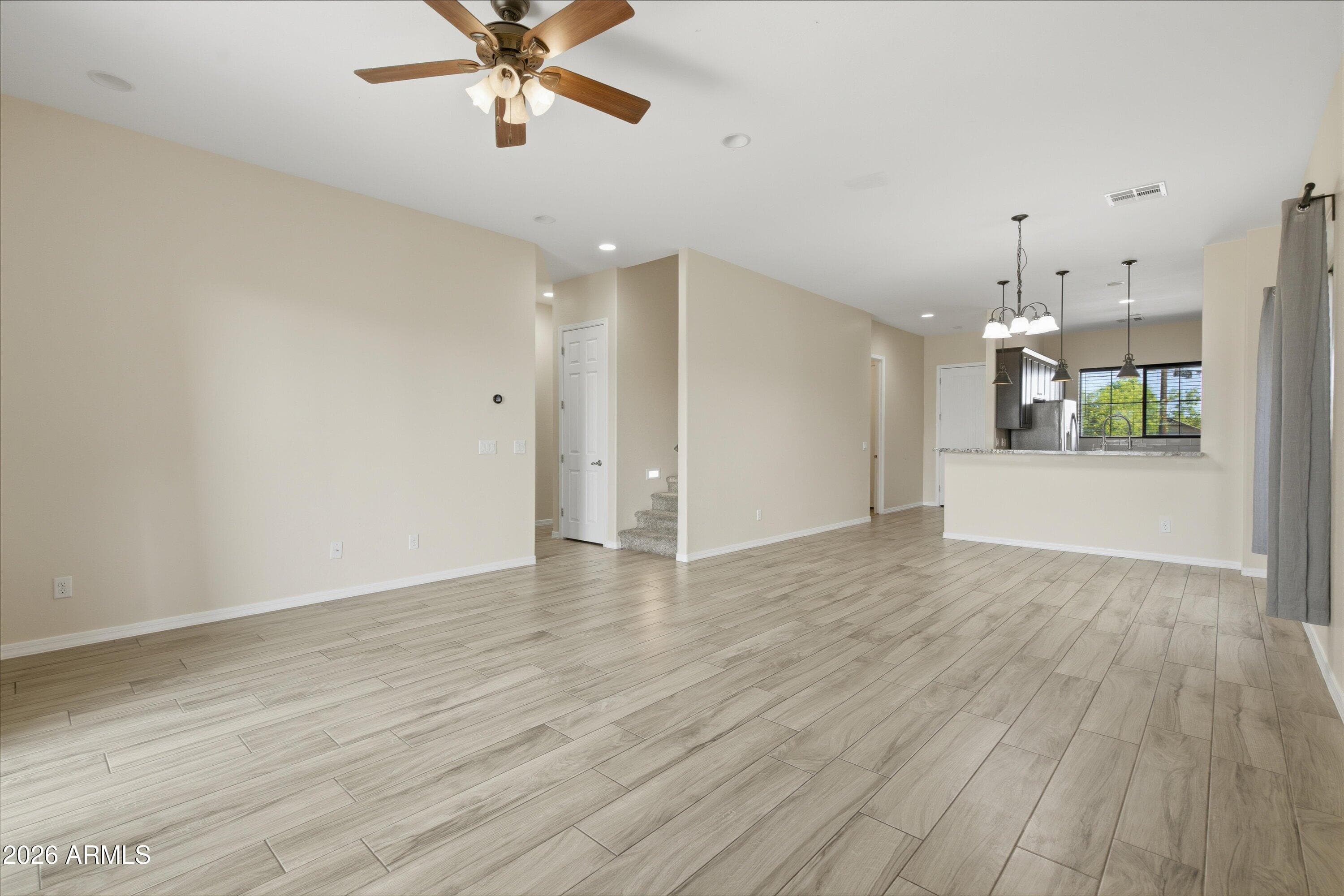 2338 W SIERRA VISTA Drive, Phoenix, AZ 85015 — photo 10 of 35