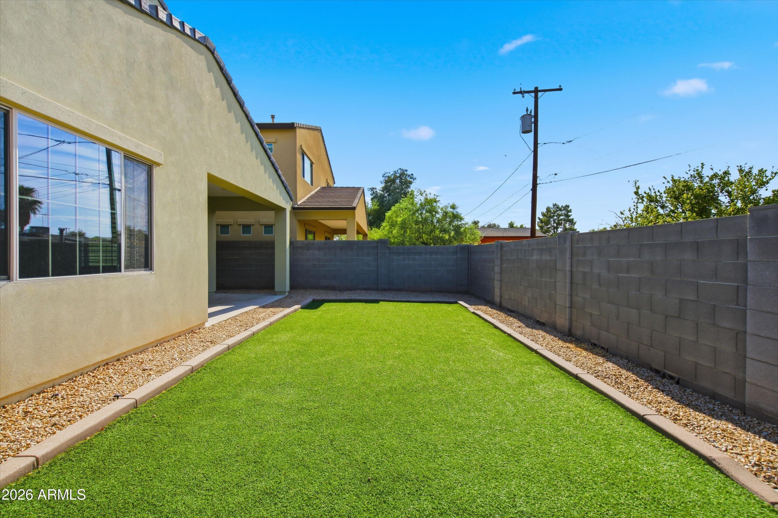 2338 W SIERRA VISTA Drive, Phoenix, AZ 85015 — photo 28 of 35