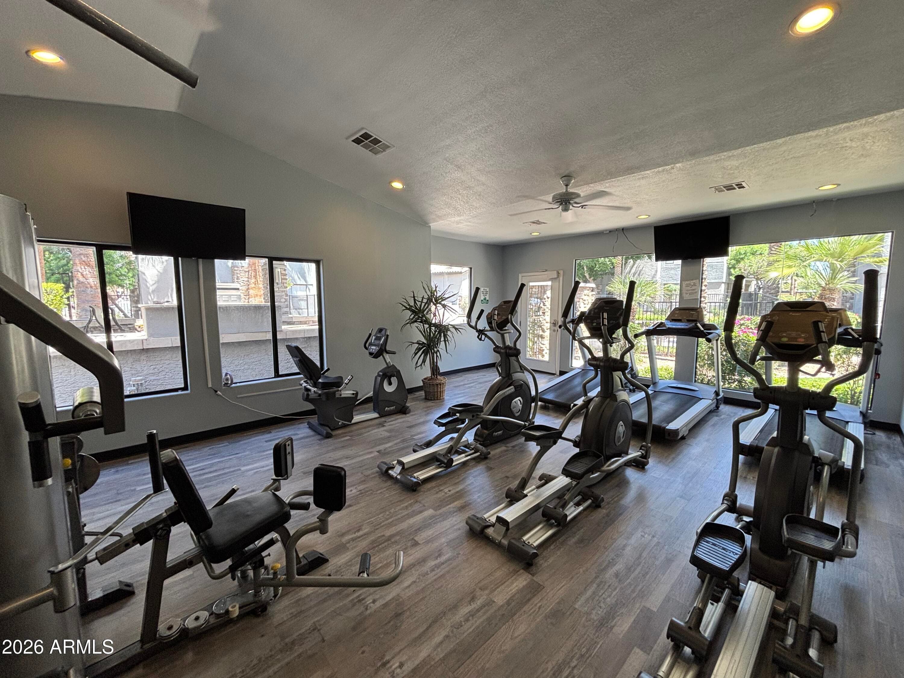 2025 E CAMPBELL Avenue 335, Phoenix, AZ 85016 — photo 12 of 13