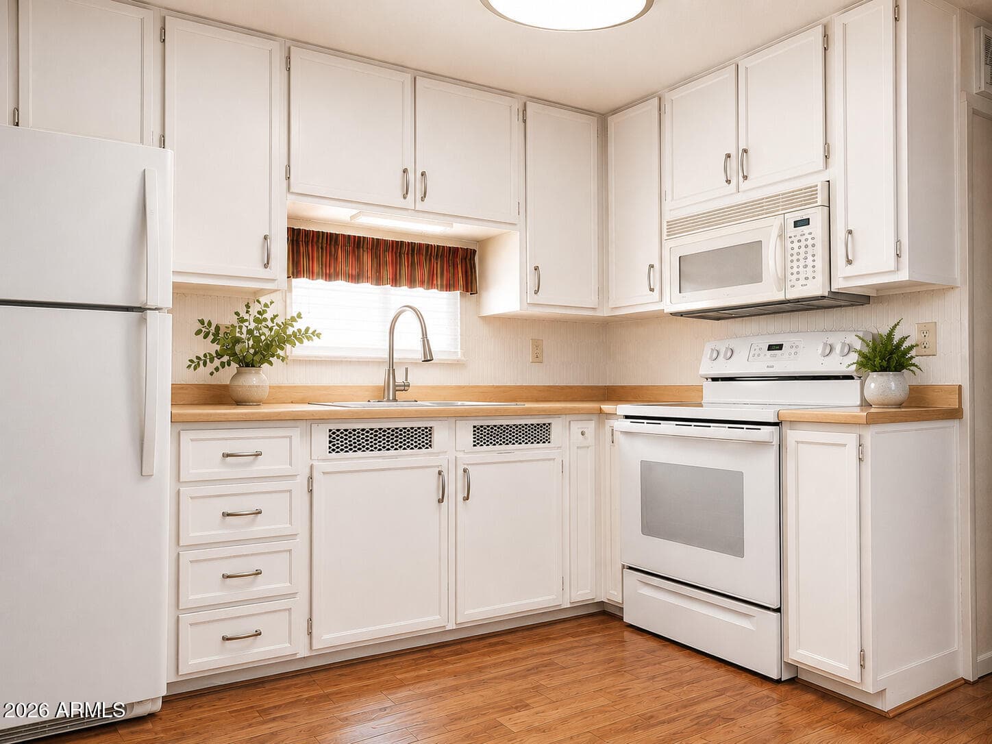 17217 N 17th Avenue #31, Phoenix, AZ 85023 — photo 1 of 6