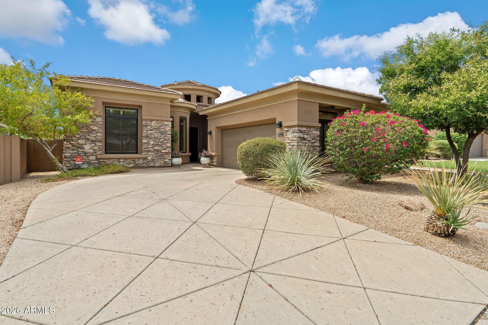 19748 N 84TH Street, Scottsdale, AZ 85255 — photo 3 of 47