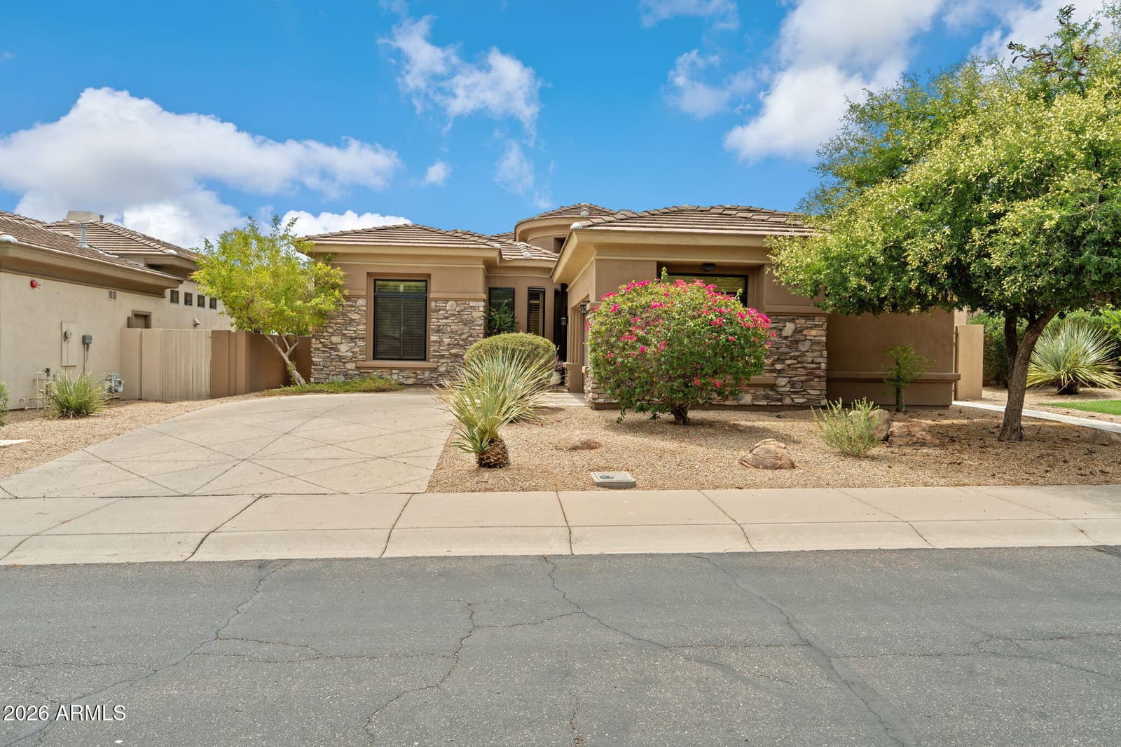 19748 N 84TH Street, Scottsdale, AZ 85255 — photo 4 of 47