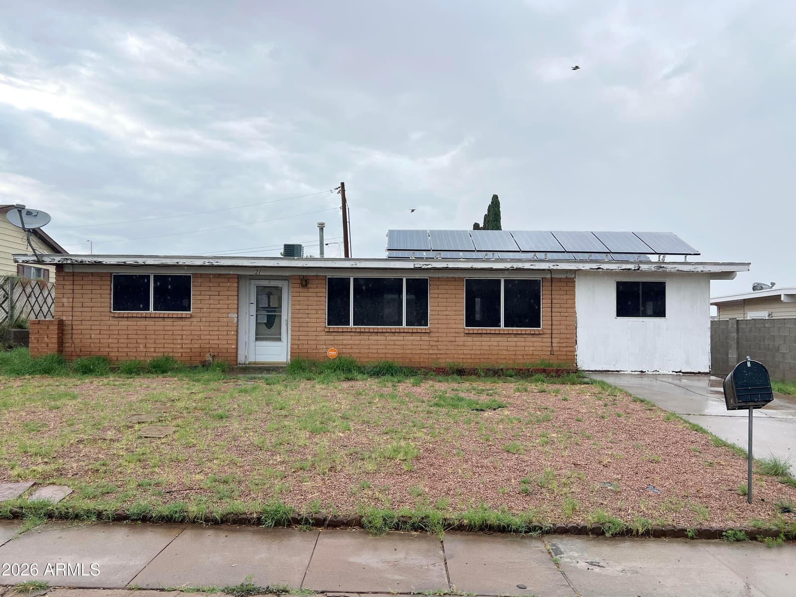 21 E BROWN Drive, Sierra Vista, AZ 85635 — photo 1 of 26