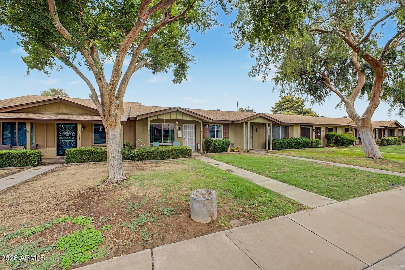 2543 N 22ND Drive, Phoenix, AZ 85009 — photo 2 of 28