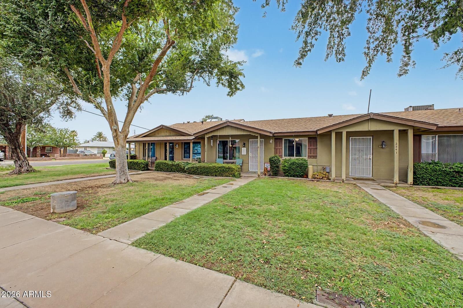 2543 N 22ND Drive, Phoenix, AZ 85009 — photo 3 of 28