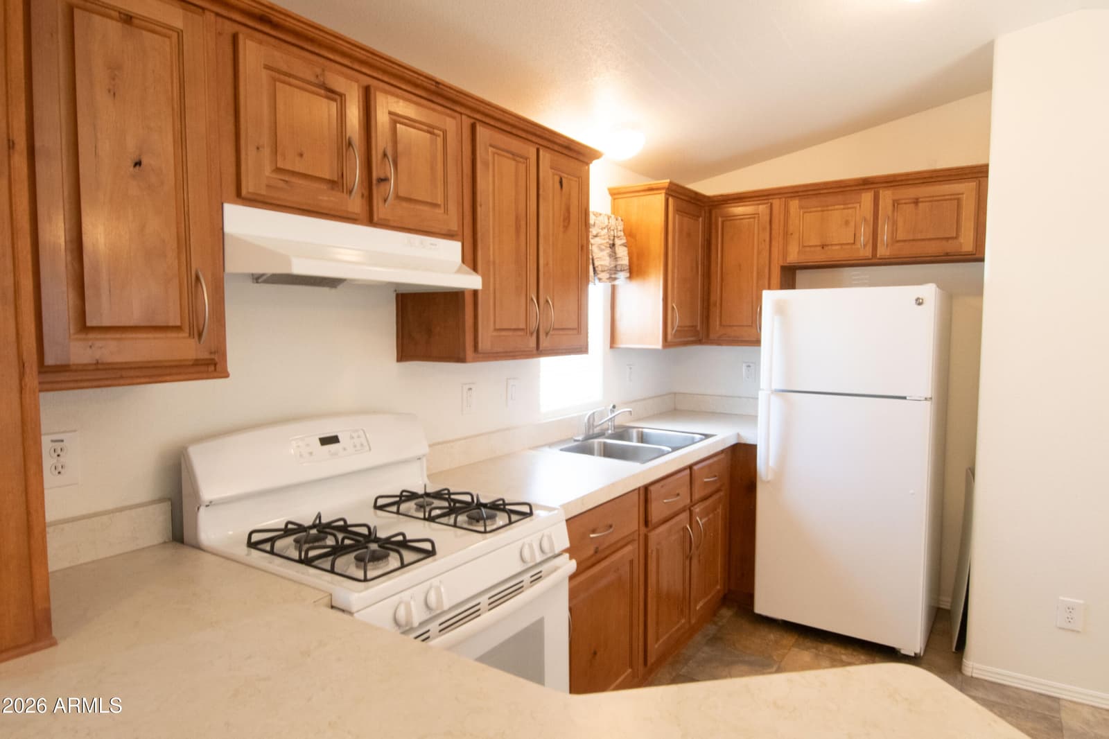 3870 N DOWLING Court, Prescott Valley, AZ 86314 — photo 7 of 21