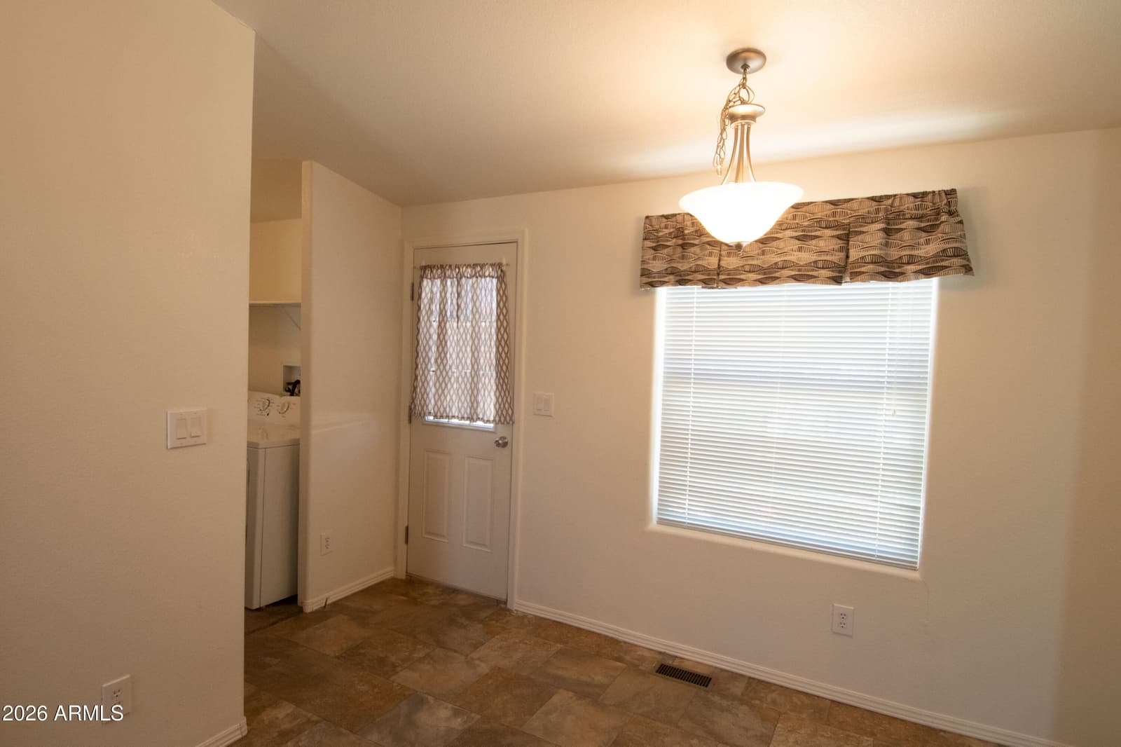 3870 N DOWLING Court, Prescott Valley, AZ 86314 — photo 9 of 21