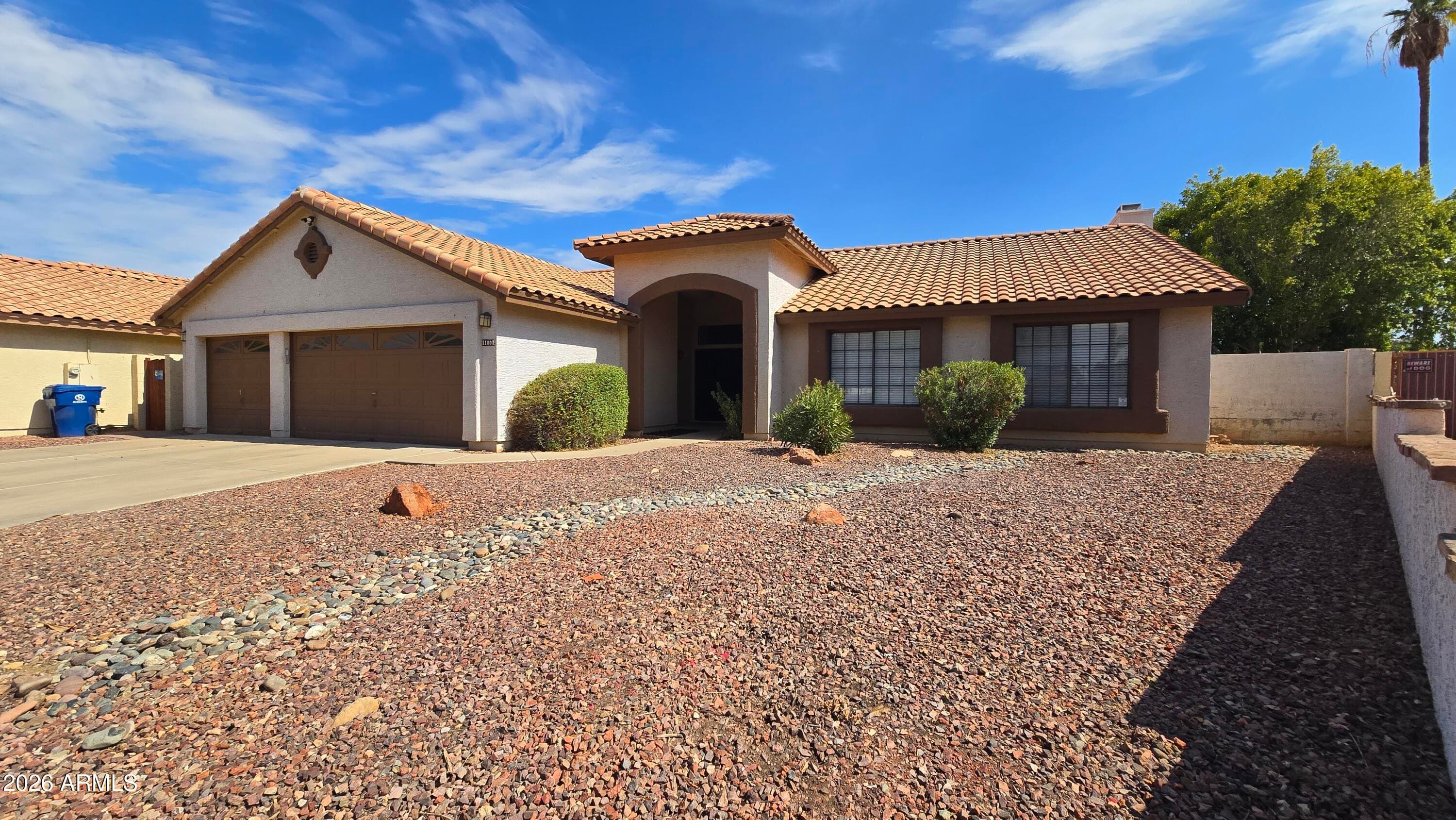11007 W COTTONWOOD Lane, Avondale, AZ 85392 — photo 3 of 32