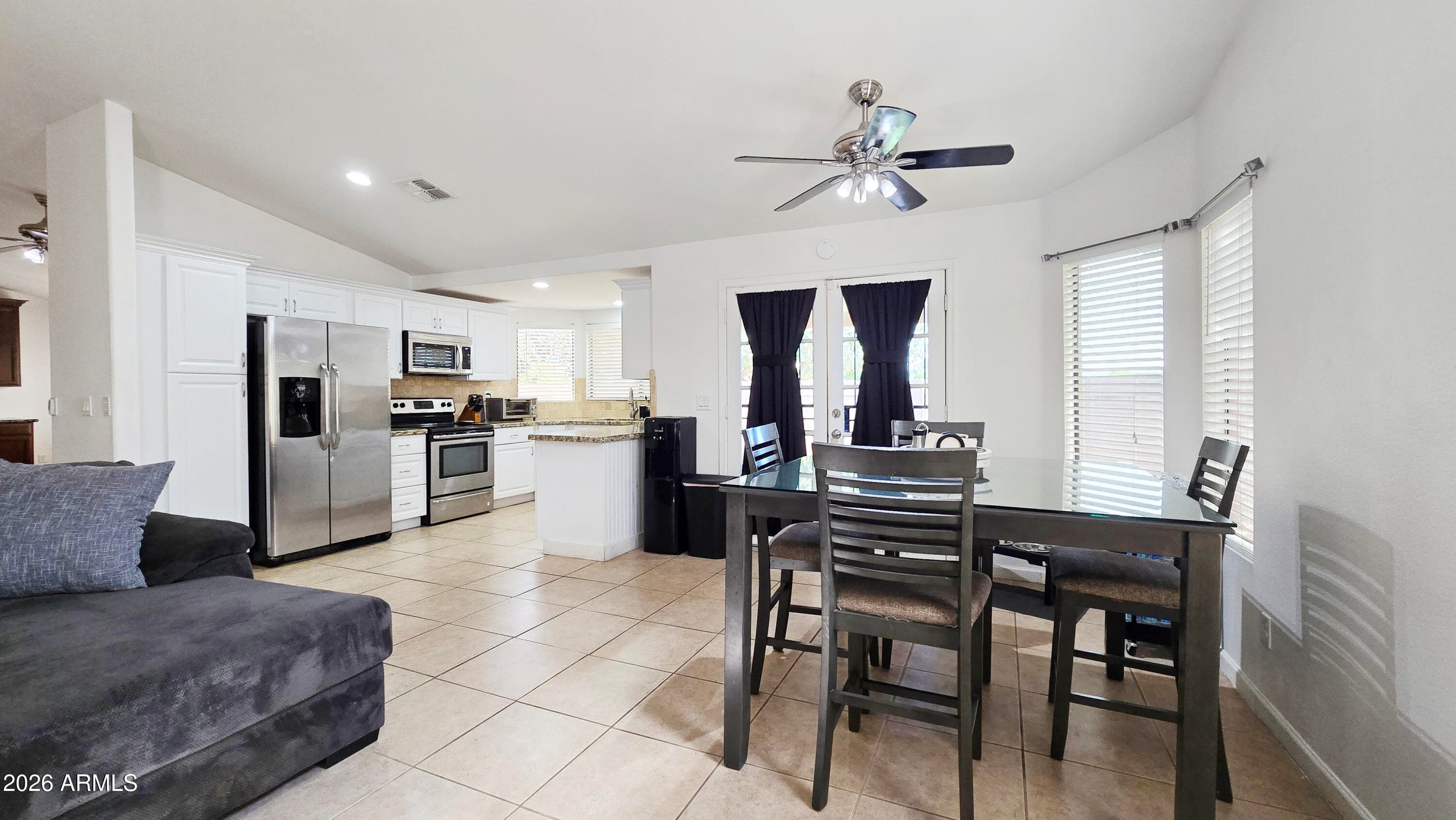 11007 W COTTONWOOD Lane, Avondale, AZ 85392 — photo 10 of 32