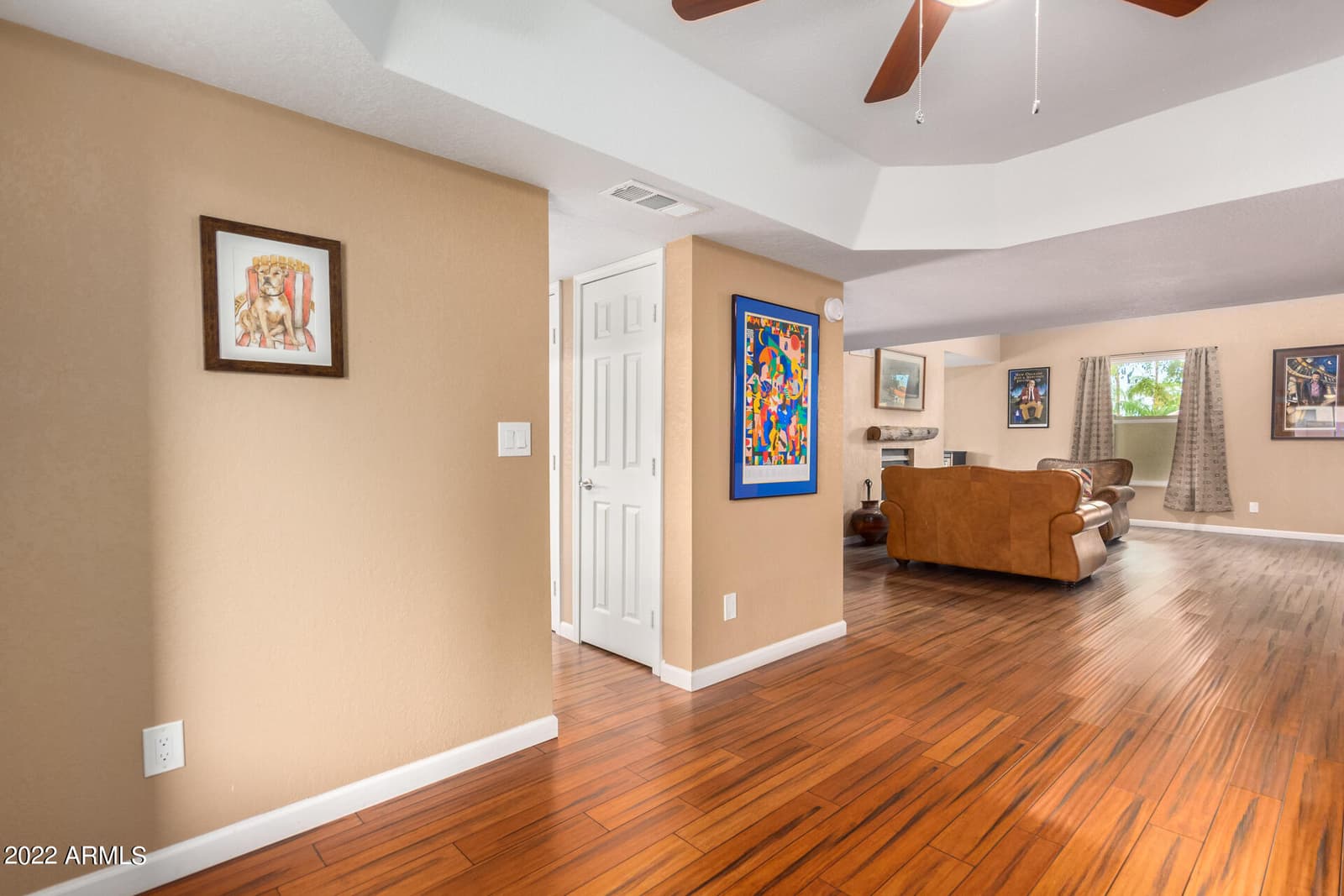3601 E ROSEMONTE Drive, Phoenix, AZ 85050 — photo 10 of 38