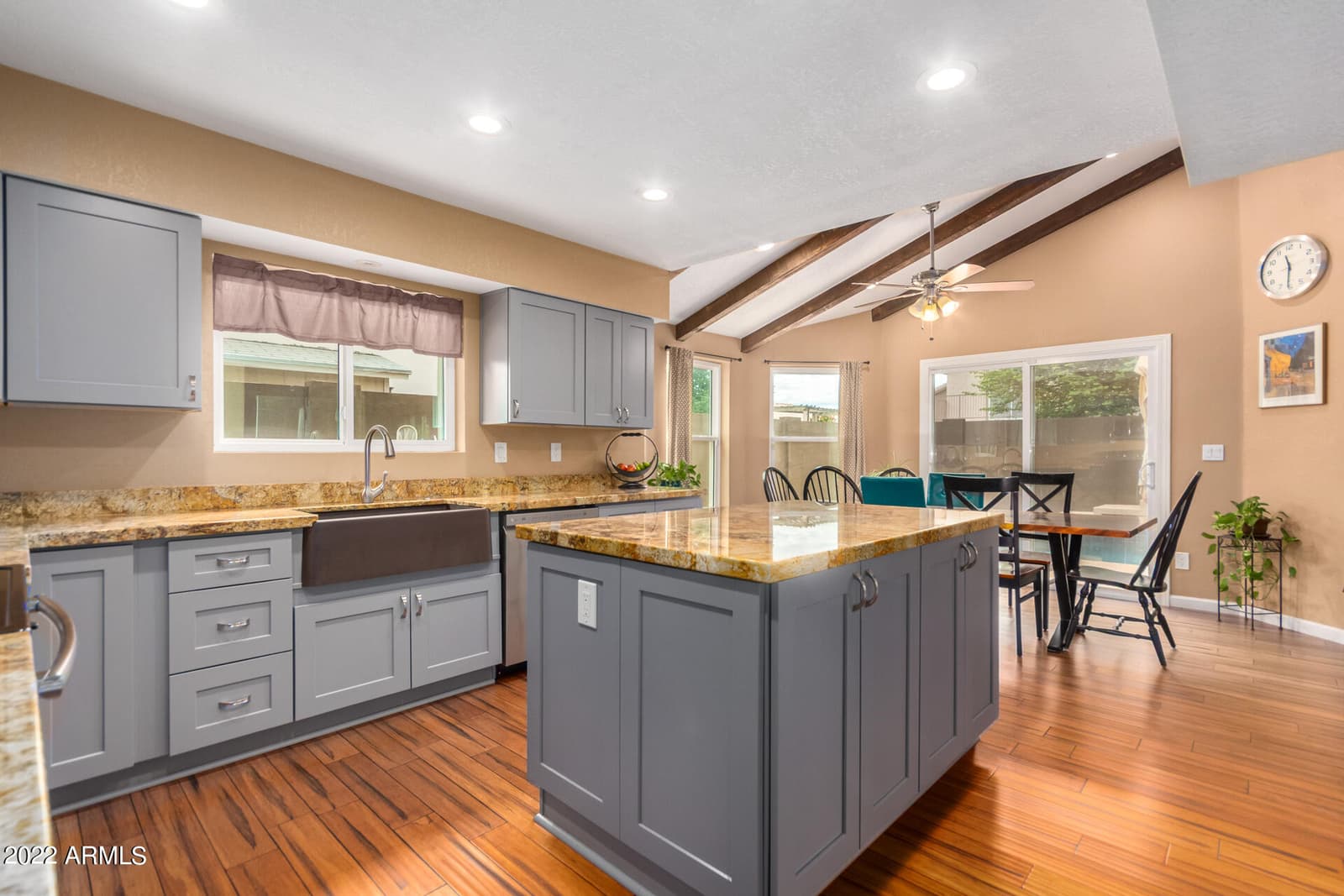 3601 E ROSEMONTE Drive, Phoenix, AZ 85050 — photo 13 of 38